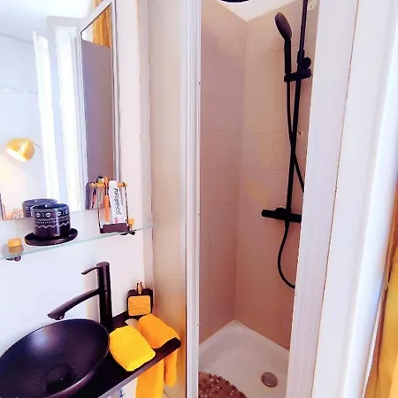 Single Quartierlatin باريس